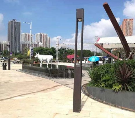 曲靖外灘景觀(guān)燈案例