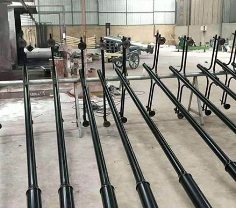 生產(chǎn)車(chē)間燈桿展示