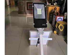 昆明太陽(yáng)能一體化路燈的使用壽命有多久？玉盛照明分享